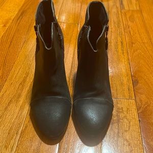 Black leather rag and bone booties